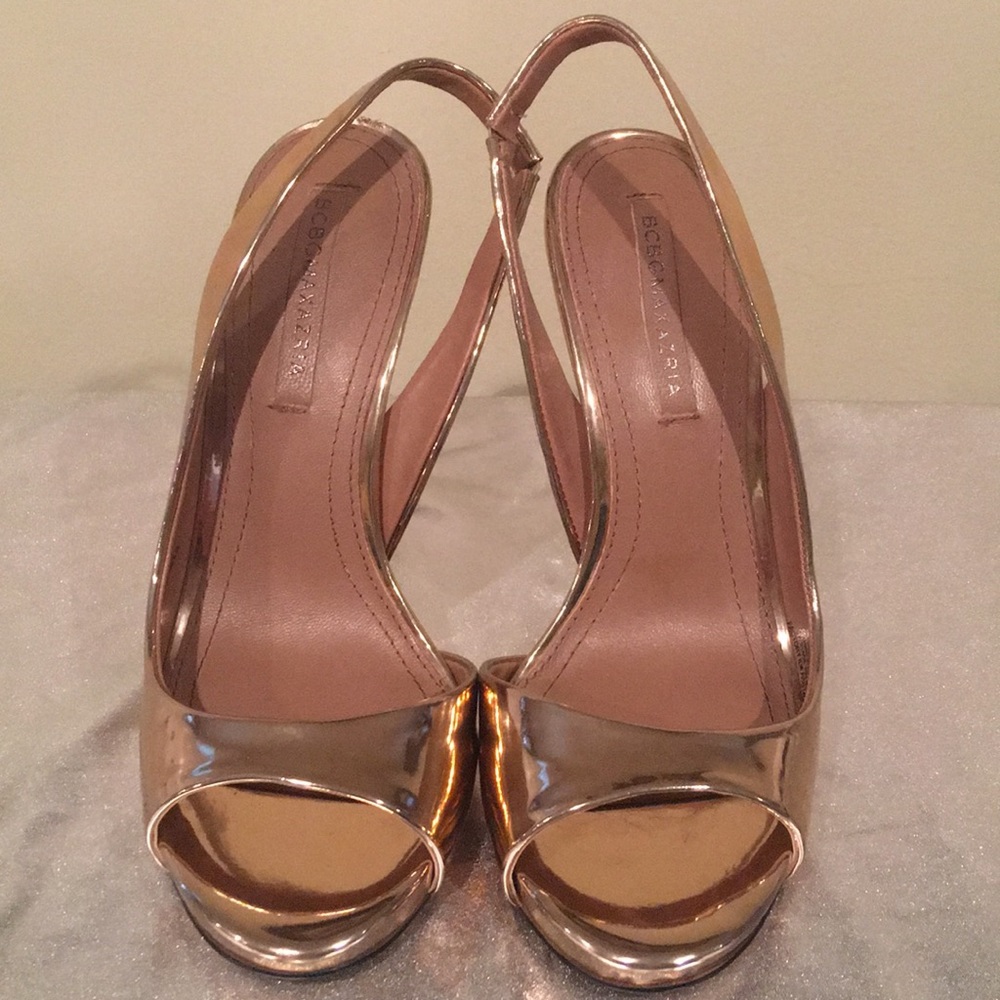 NWOT BCBG Rose Gold Heels
